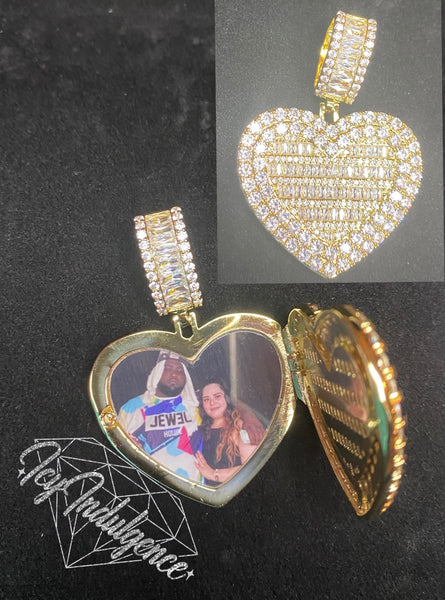 Icy Photo Locket Necklace