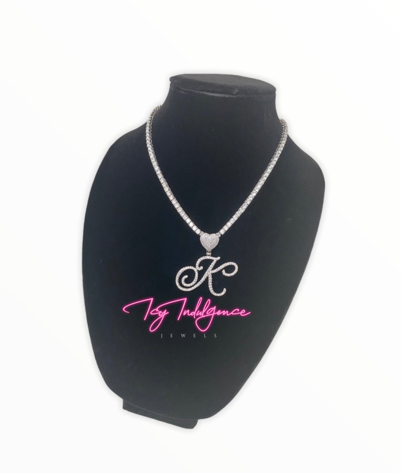 Icy Heart Bale Pendant