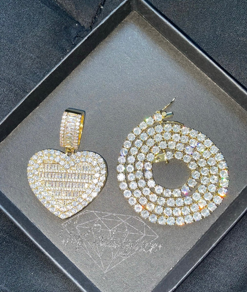 Icy Photo Locket Necklace